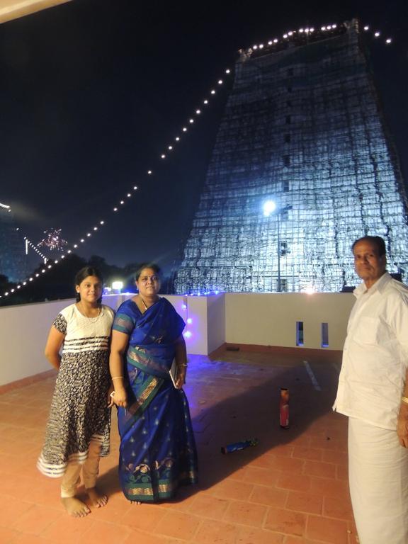Sri Sarvesha JS Palace Tiruvannamalai Bagian luar foto